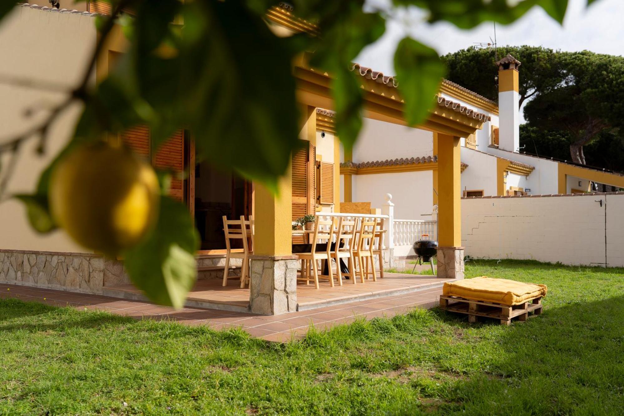 Hostel Namawa Surfhouse Chiclana de la Frontera Exterior foto