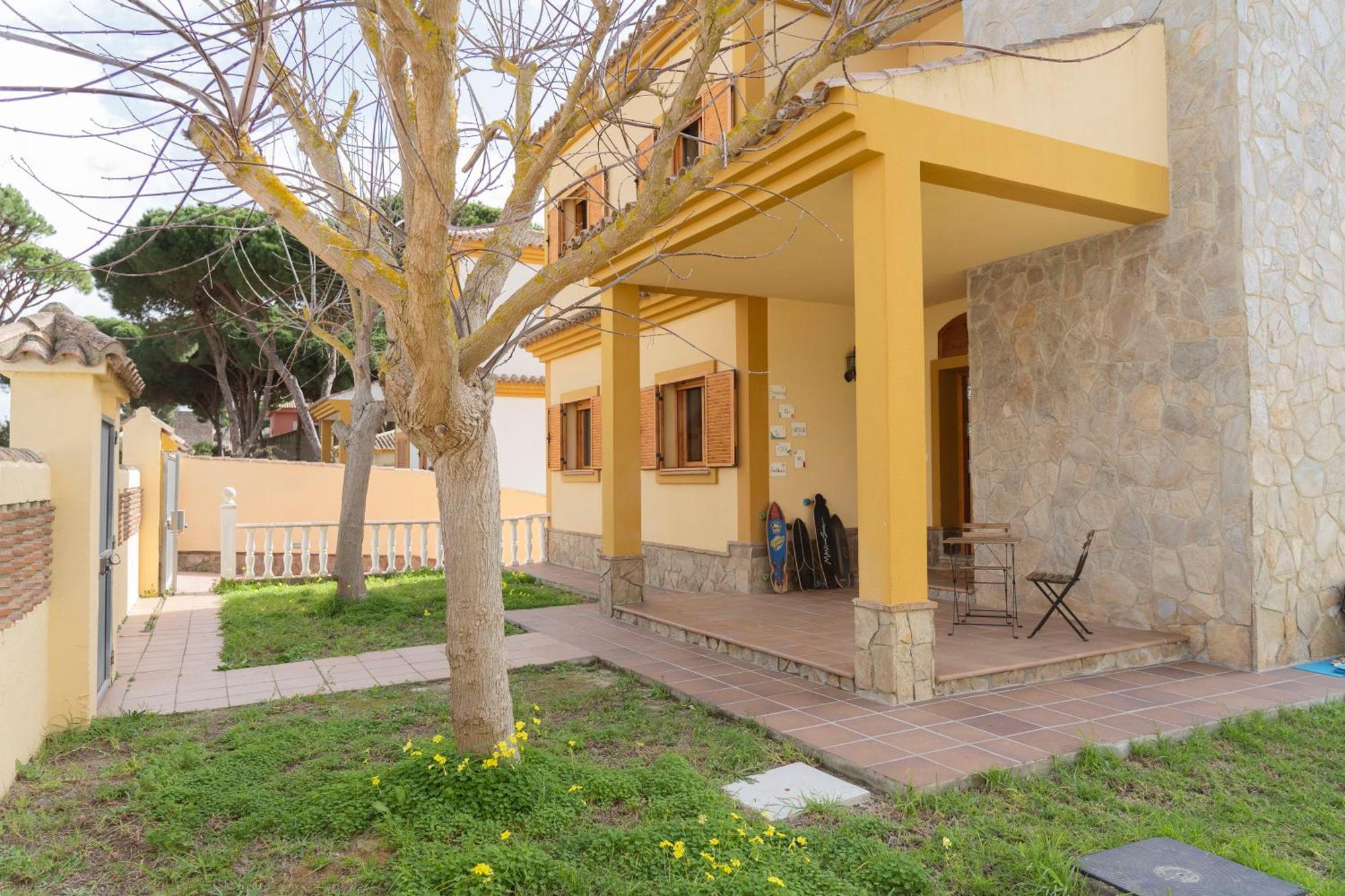 Hostel Namawa Surfhouse Chiclana de la Frontera Exterior foto